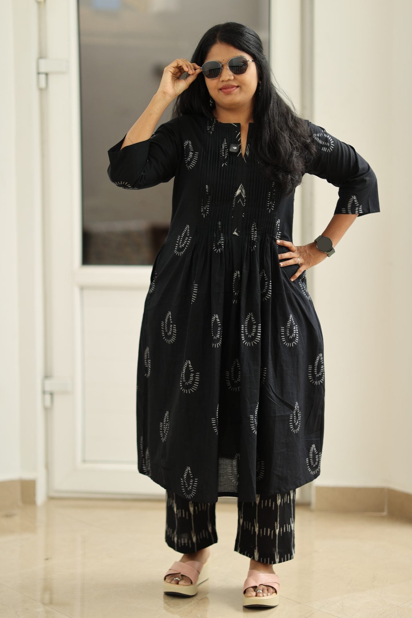 MAGI0011 styled office look