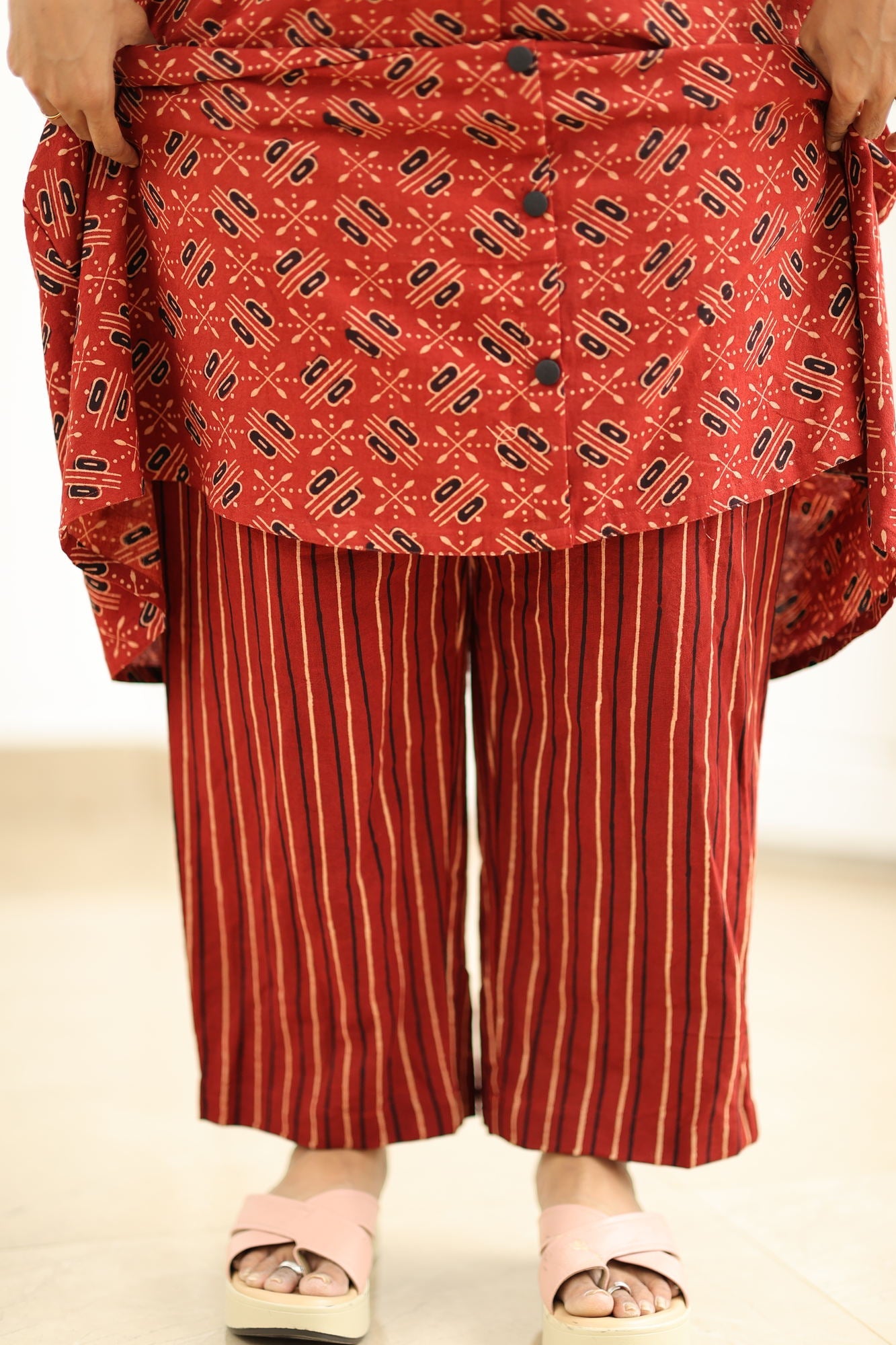 Coordinated stripe print pant