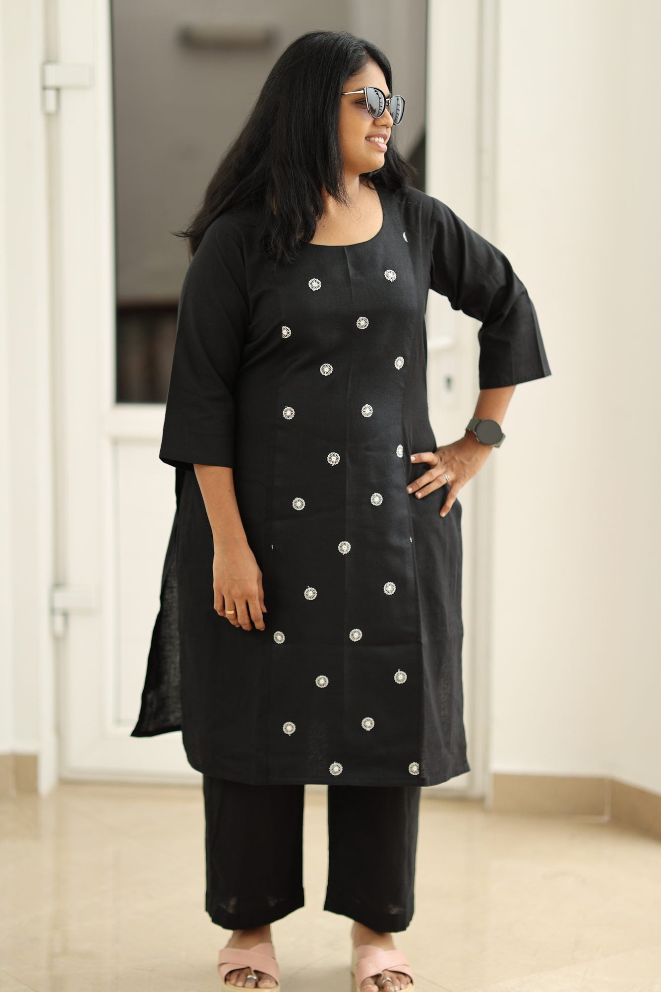Relaxed fit through the waist and hip