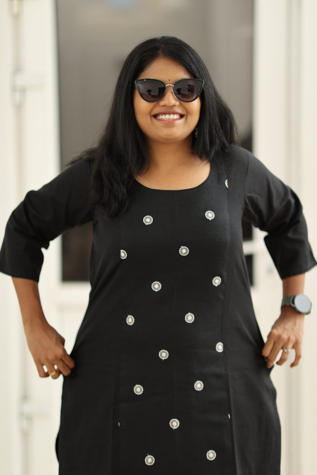 Black embroidered kurta, upper body view