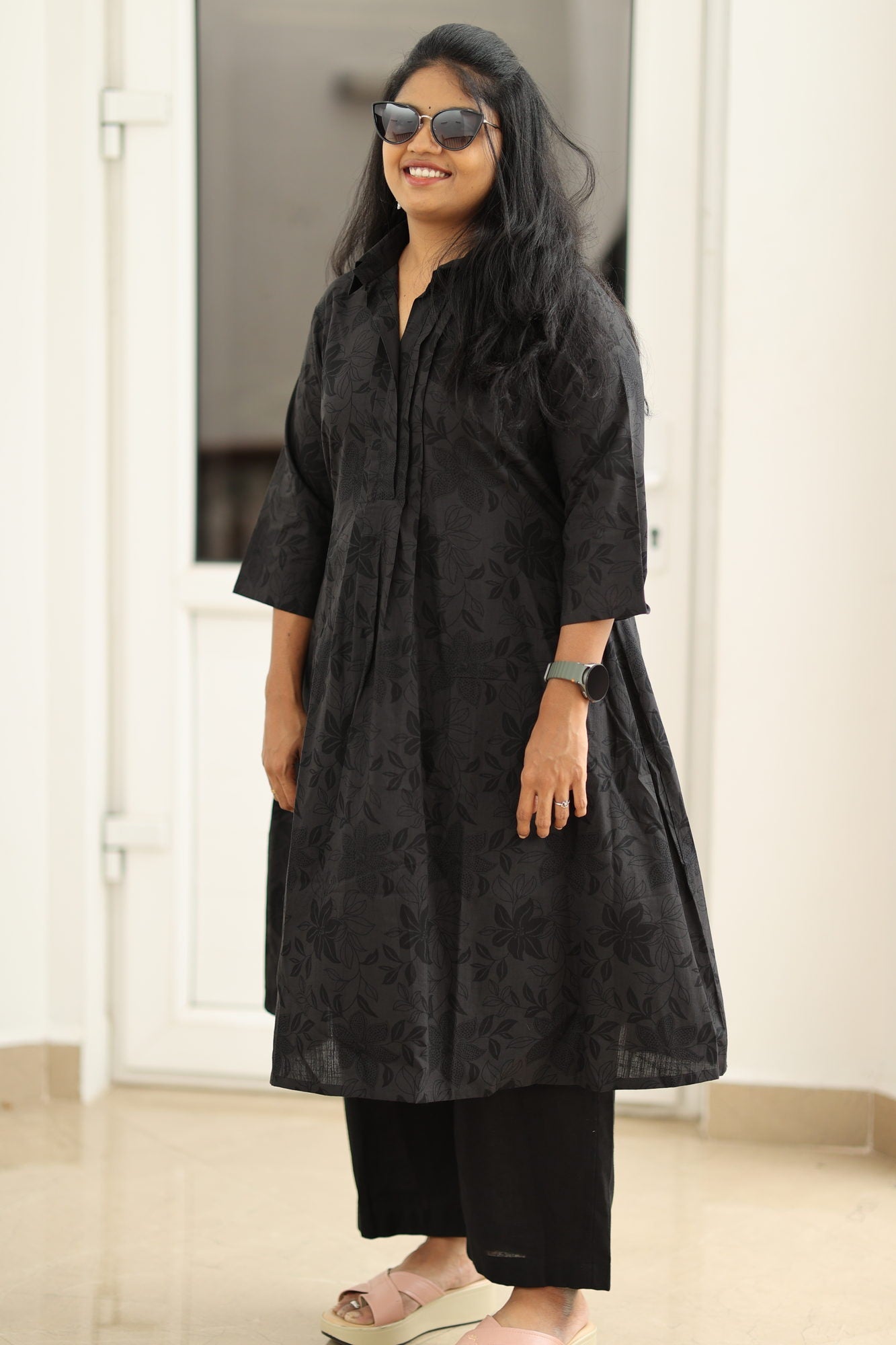 Black self-print kurta set, three-quarter view
