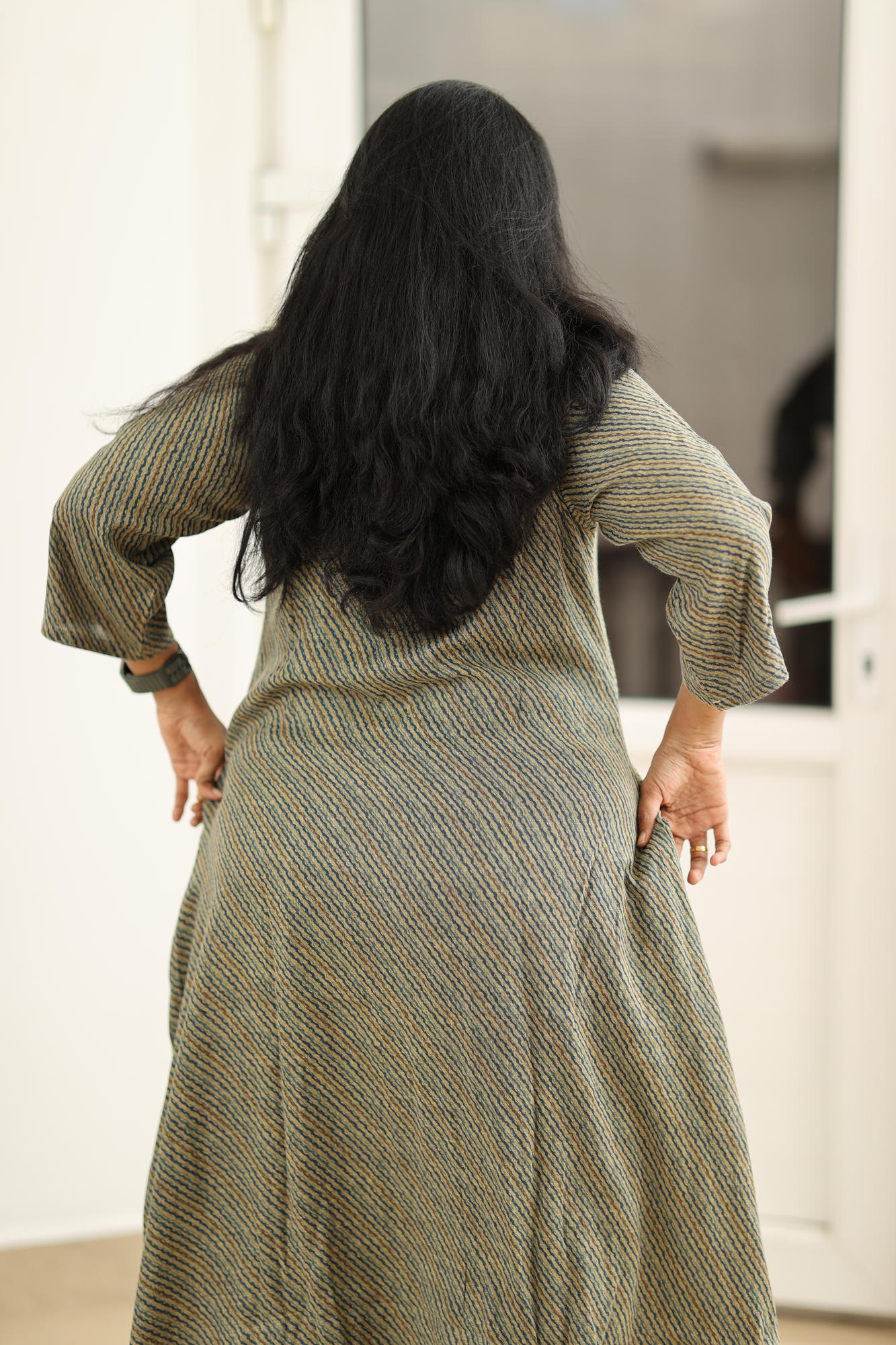 Back view of the kurta