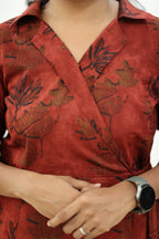 Collared wrap front detail