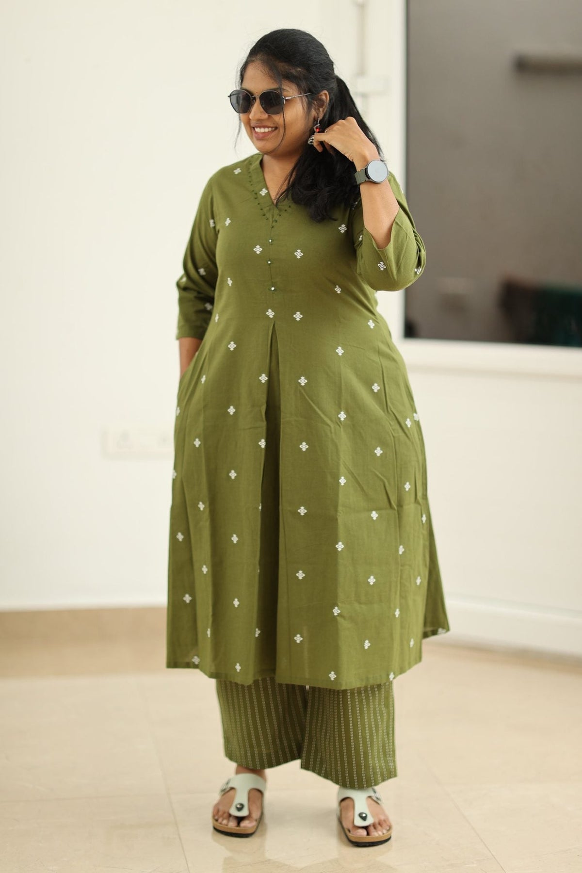 Royal olive kurta set day out look