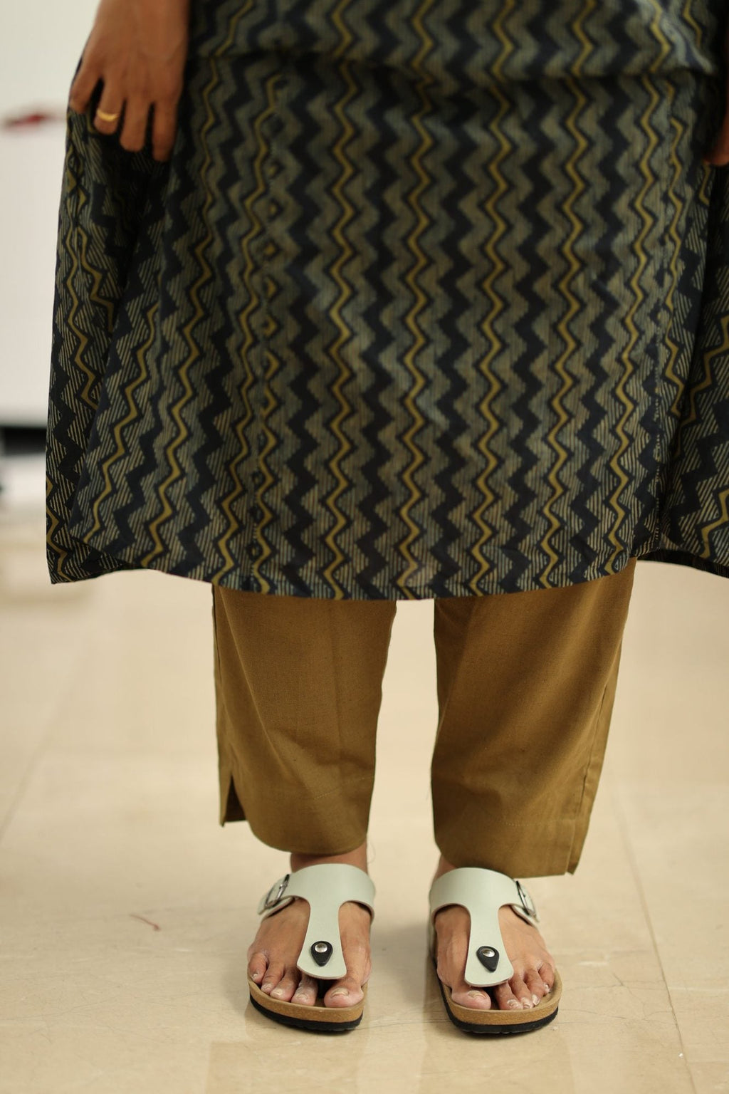Blackcurrant Mustard Zigzag 30+ Women Everyday Office Kurta (Top + Bottom) | MAGI0063