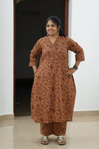 Cinnamon Toffee Kalamkari Floral 30+ Women Everyday Office Kurta (Top + Bottom) | MAGI0066