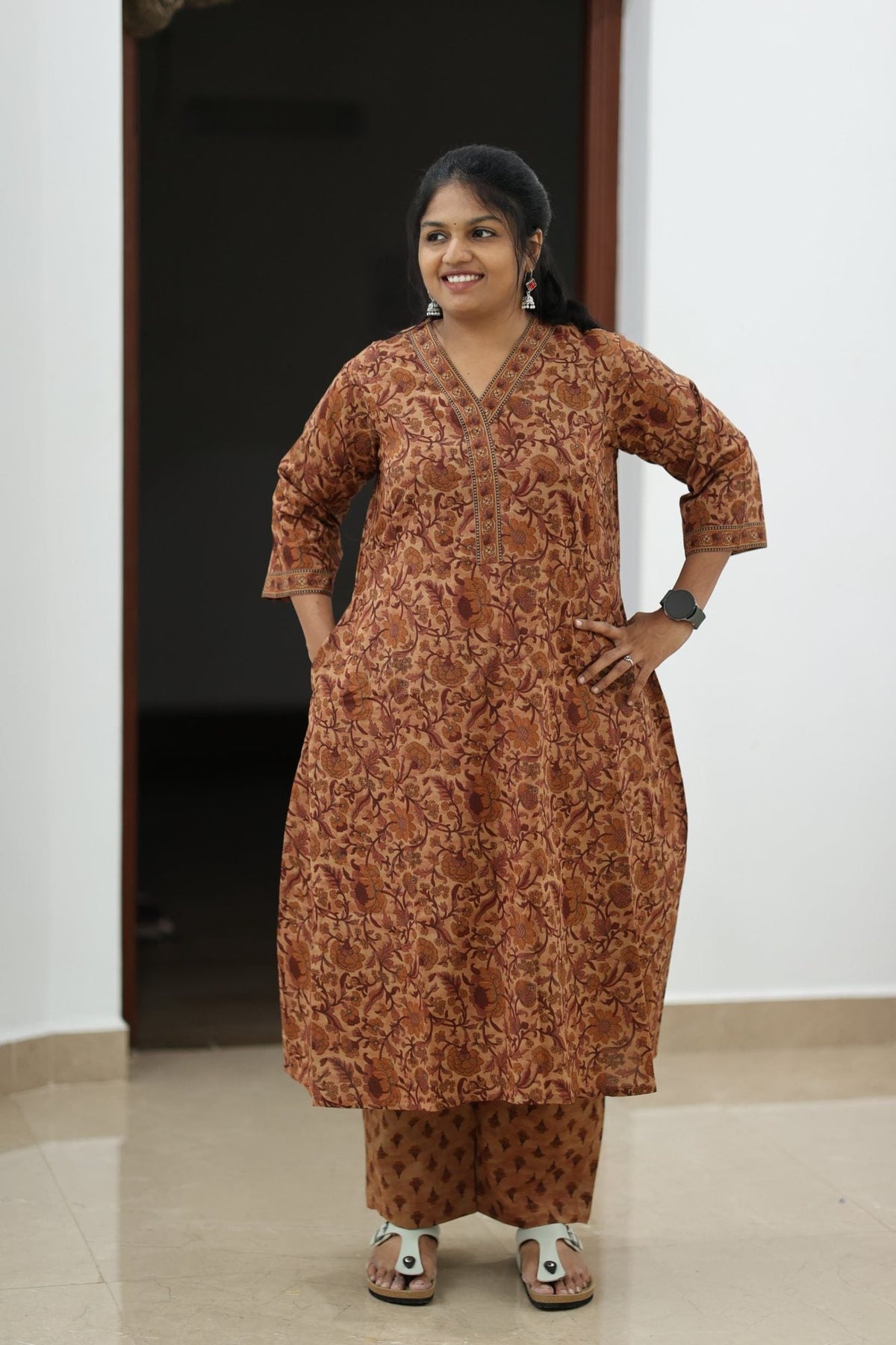 Cinnamon Toffee Kalamkari Floral 30+ Women Everyday Office Kurta (Top + Bottom) | MAGI0066