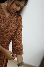 Cinnamon Toffee Kalamkari Floral 30+ Women Everyday Office Kurta (Top + Bottom) | MAGI0066