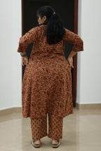 Cinnamon Toffee Kalamkari Floral 30+ Women Everyday Office Kurta (Top + Bottom) | MAGI0066
